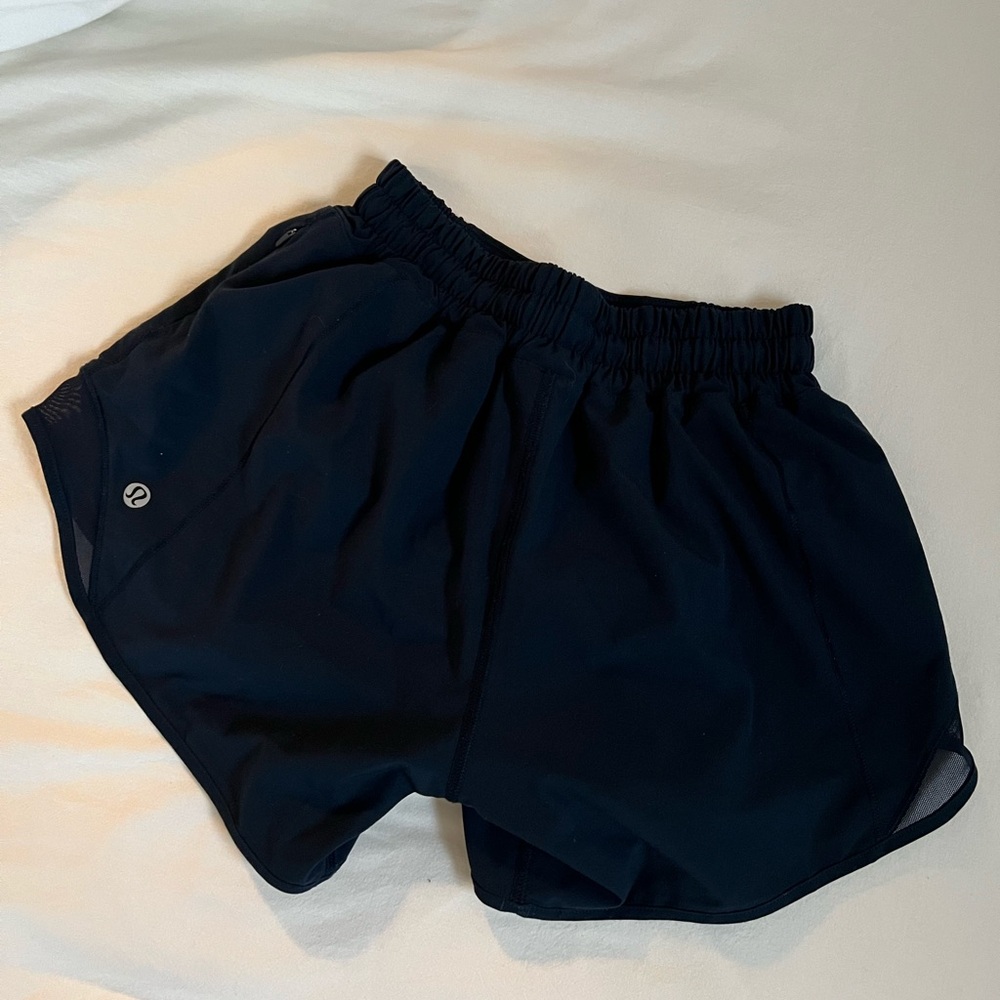 Lululemon Hotty Hot Shorts 4 inch inseam